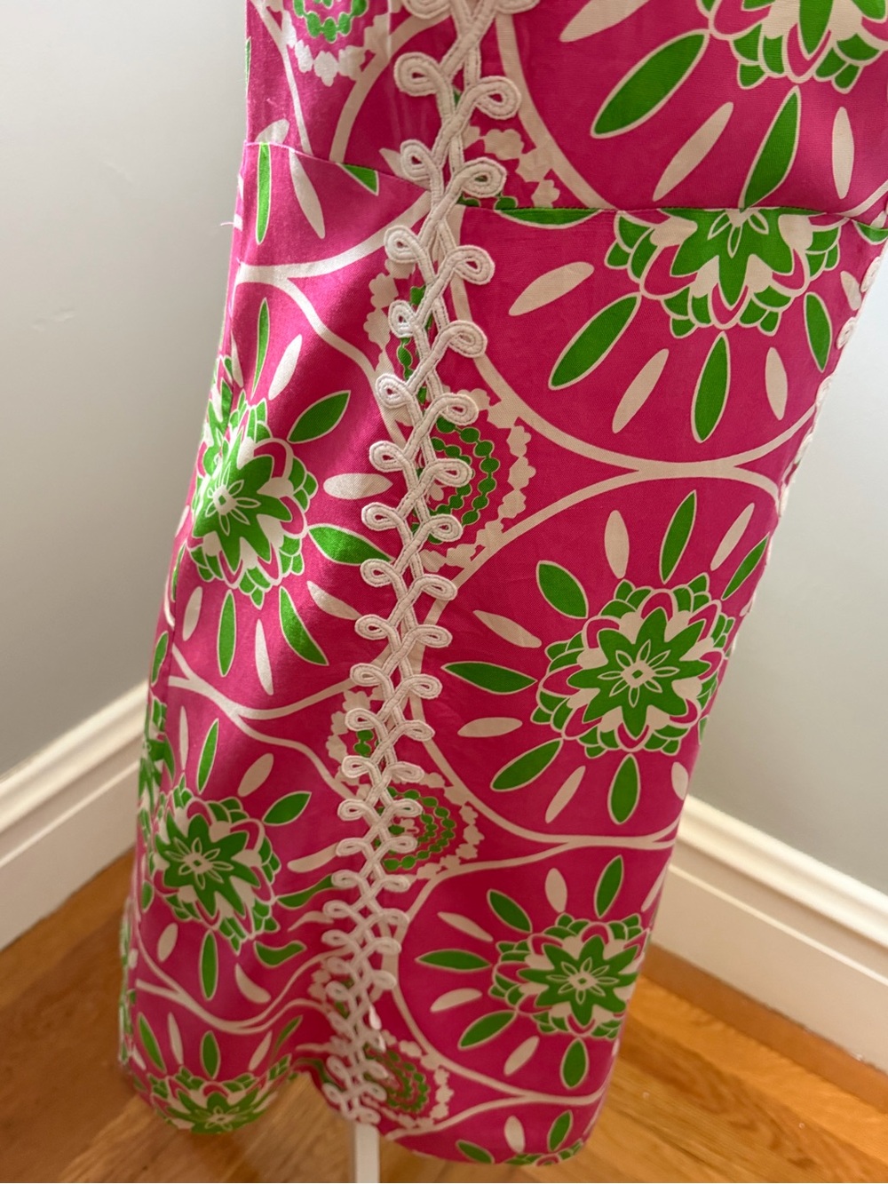 Lilly Pulitzer Pink Green Silk Medallion Shift Dress Size 8 - Picture 5 of 8